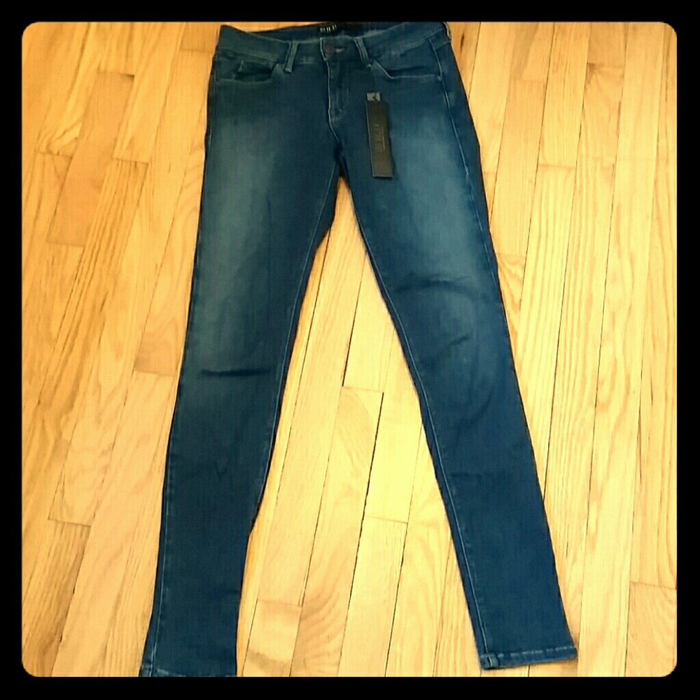 Solid design lab jeans
